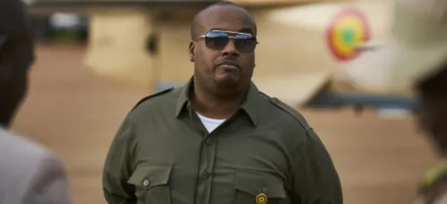 Mali: un des fils de l'ex-président Keïta visé par une "notice...