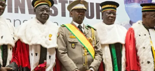 Le colonel Goïta, homme fort du Mali rescapé d'une tentative...