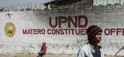 Présidentielle en Zambie: l'opposition laboure les townships en...