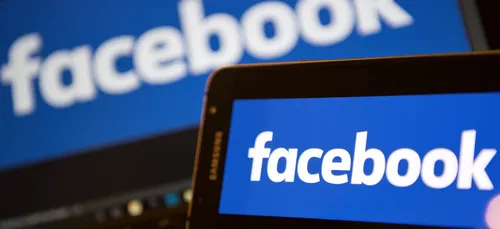 Facebook ferme des comptes de désinformation liés à la France et à...