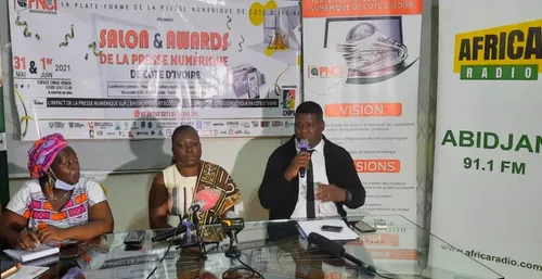 Côte d'Ivoire : 1ère édition du Salon & Awards de la Presse Numérique