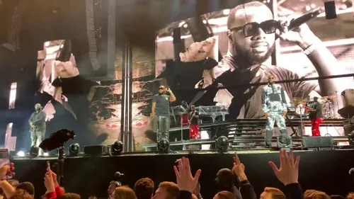 Gims demande le retour du groupe Sexion d'Assaut