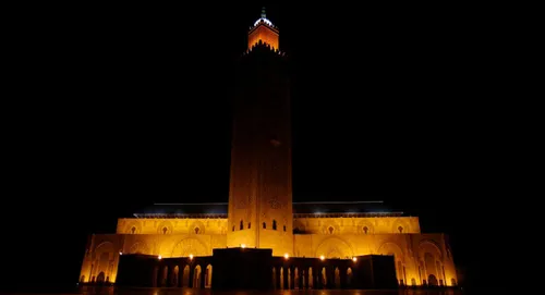 (Vidéo) Maroc: la mosquée Hassan II dans le noir pour préserver la...