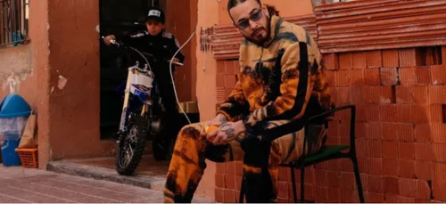SCH annonce deux nouveaux titres dont un énorme featuring (vidéo)
