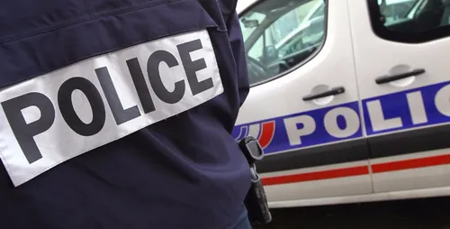Un jeune homme blessé au couteau à Reims