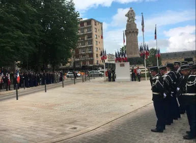 Une place Arnaud-Beltrame inaugurée à Troyes.