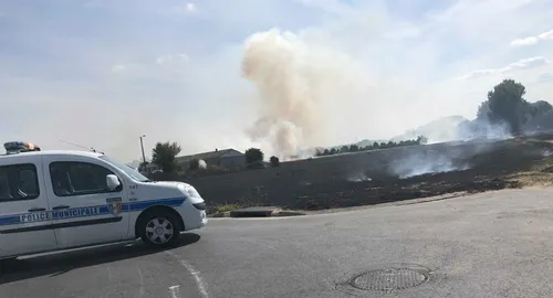 Incendies en série dans les champs de la Marne
