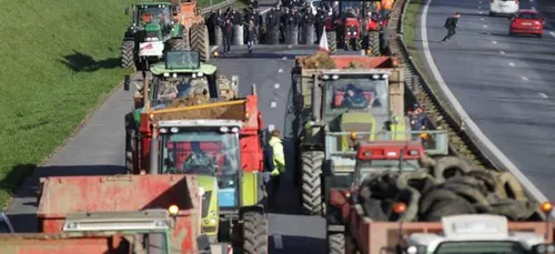 Mobilisation des agriculteurs à Châlons