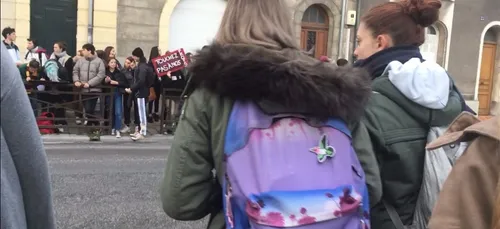 Les lycéens dans la rue à Reims
