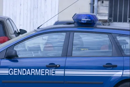 Il menace de faire sauter un immeuble