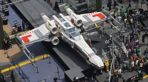 Un vaisseau Star Wars grandeur nature exposé à Reims