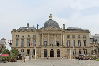Suspicion de Covid à la mairie de Châlons, les tests tous négatifs