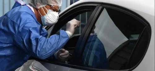 Un drive de dépistage au CHU de Reims