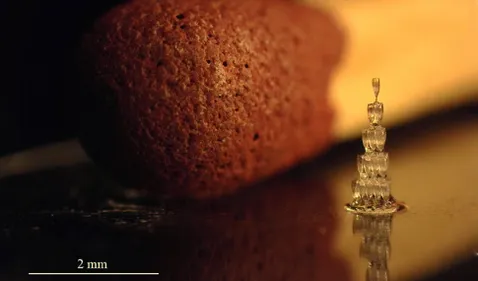 La plus petite pyramide de Champagne au monde