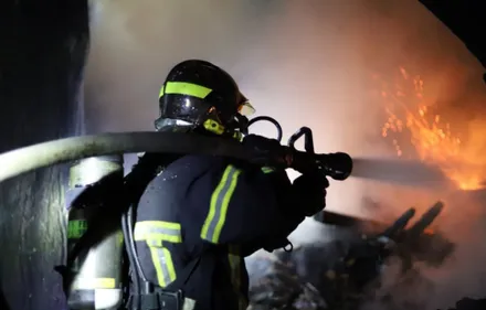 Feu d'appartement, un immeuble évacué