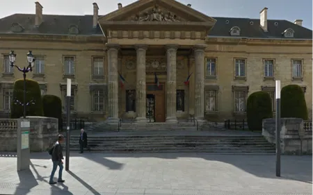Un homme de 25 ans mis en examen pour «coups mortels»