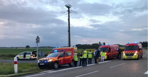 Cinq blessés dans une collision frontale