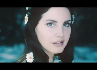 Le retour de Lana Del Rey avec Love