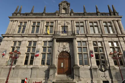 Grâce au Loto du Patrimoine, l’Hôtel de Ville de Bergues pourra...