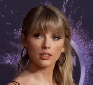 BONNE NOUVELLE POUR LES FANS DE TAYLOR SWIFT