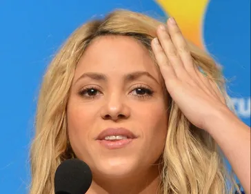 SHAKIRA LANCE UNE TOMBOLA