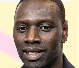 OMAR SY SE LANCE DANS UN NOUVEAU PROJET AVEC NETFLIX