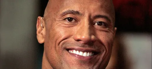 Un danseur de rue français devient une superstar grâce à Dwayne...