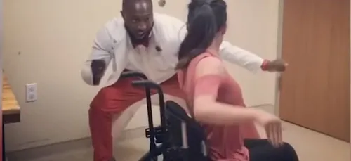 Ce chirurgien danse pour aider de jeunes patients à guérir (vidéo)