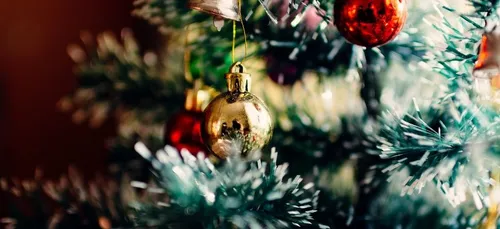 Cette décoration de Noël d’un centre commercial met très mal à...