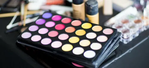 Un tuto make-up vire au drame pour une Youtubeuse (vidéo)
