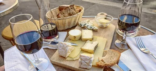 Un restaurant lance une formule de fromage à volonté !