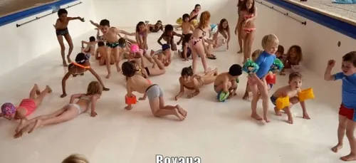 Un clip vidéo pour sauver la piscine de Rochefort !