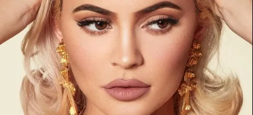 Kylie Jenner se dévoile entièrement nue lors de vacances entre...