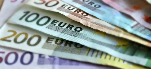 Il touche par erreur 177 000 euros sur son compte et disparaît avec