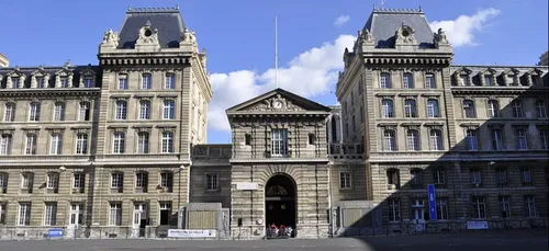 Paris : l'agression au couteau fait 5 morts à la préfecture de police