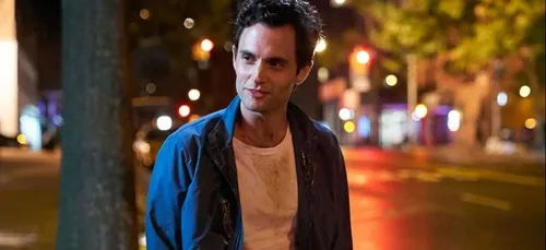 "You" : le personnage Joe change d'identité dans le trailer de la...