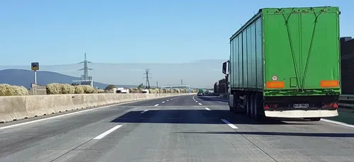 Loiret : 14 migrants découverts dans un camion sur l’A10