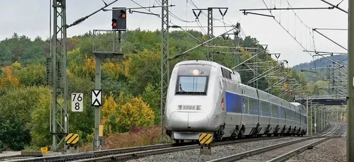 Un TGV Strasbourg-Paris déraille, une vingtaine de blessés et le...