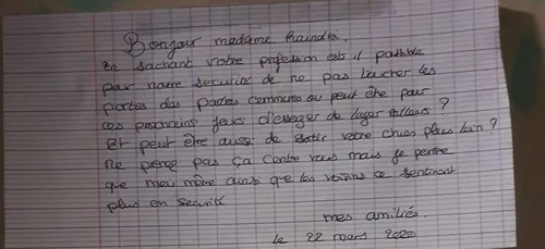 Ses voisins demandent à une aide-soignante de "loger ailleurs" par...