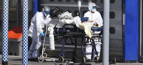 Coronavirus : un autocar médicalisé reliant Reims à Tours fait...