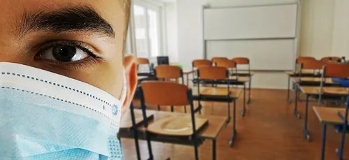 Collèges et lycées : vos départements et régions fournissent-ils...