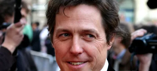 Hugh Grant positif au Covid-19 : il raconte son calvaire (Vidéo)