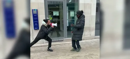 Le comédien Marouane Sista demande aux Orléanais de mettre...
