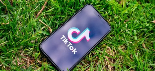 TikTok : victime d’un accident en direct, un adolescent est sauvé...