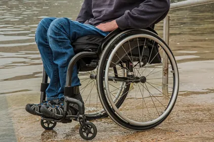 Charente : un homme en fauteuil roulant se noie à la pêche