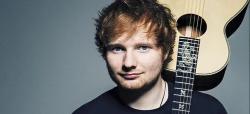 Ed Sheeran interrompt deux fois son concert pour... faire pipi !...