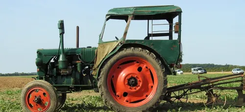 Haute-Vienne : un homme retrouvé mort au volant de son tracteur