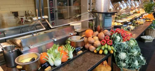 Limoges : elle détourne 150 000 euros dans une cantine