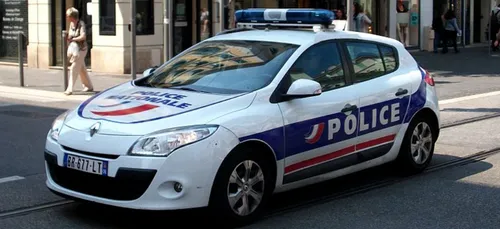 Charente-Maritime : une femme et son bébé délivrés par la police