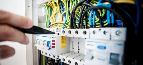 Poitiers : 30 000 habitants sans électricité après une coupure de...